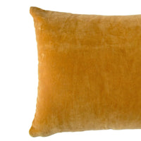 Sametový polštář SHELLIA MUSTARD - CO.DE Concept