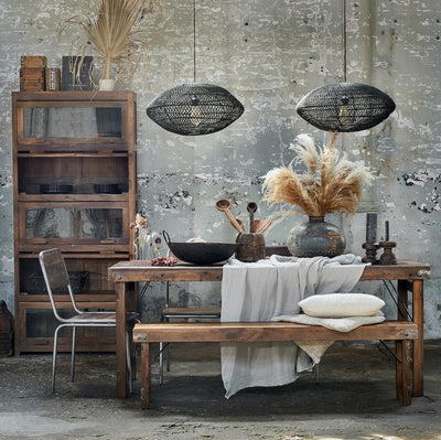 What characterizes the increasingly popular industrial style in the interior?