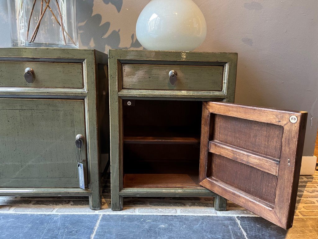 Vintage noční stolek MIRA GREEN DE PAGTER - CO.DE Concept