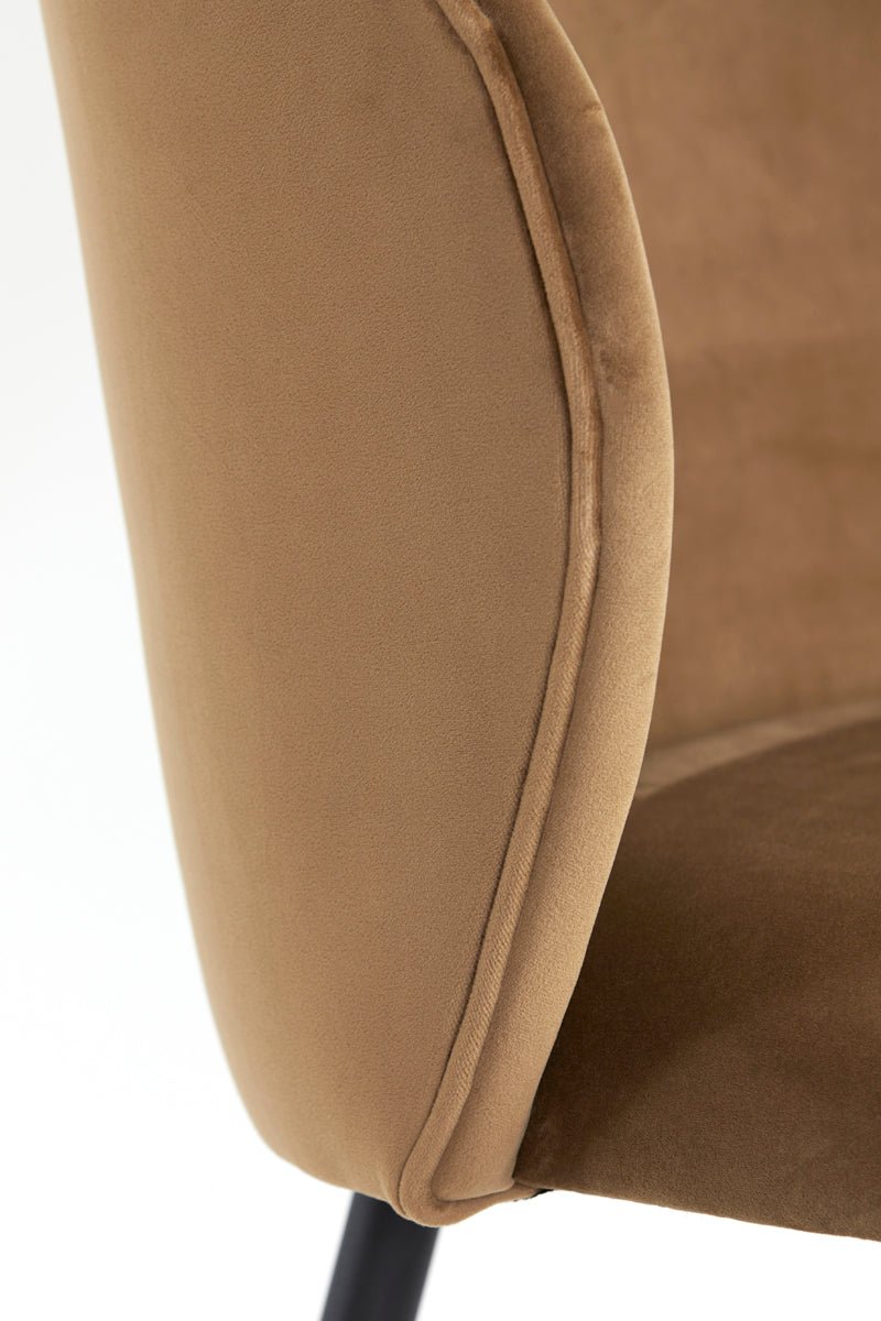 Jídelní křeslo ELYNA VELVET BROWN - CO.DE Concept