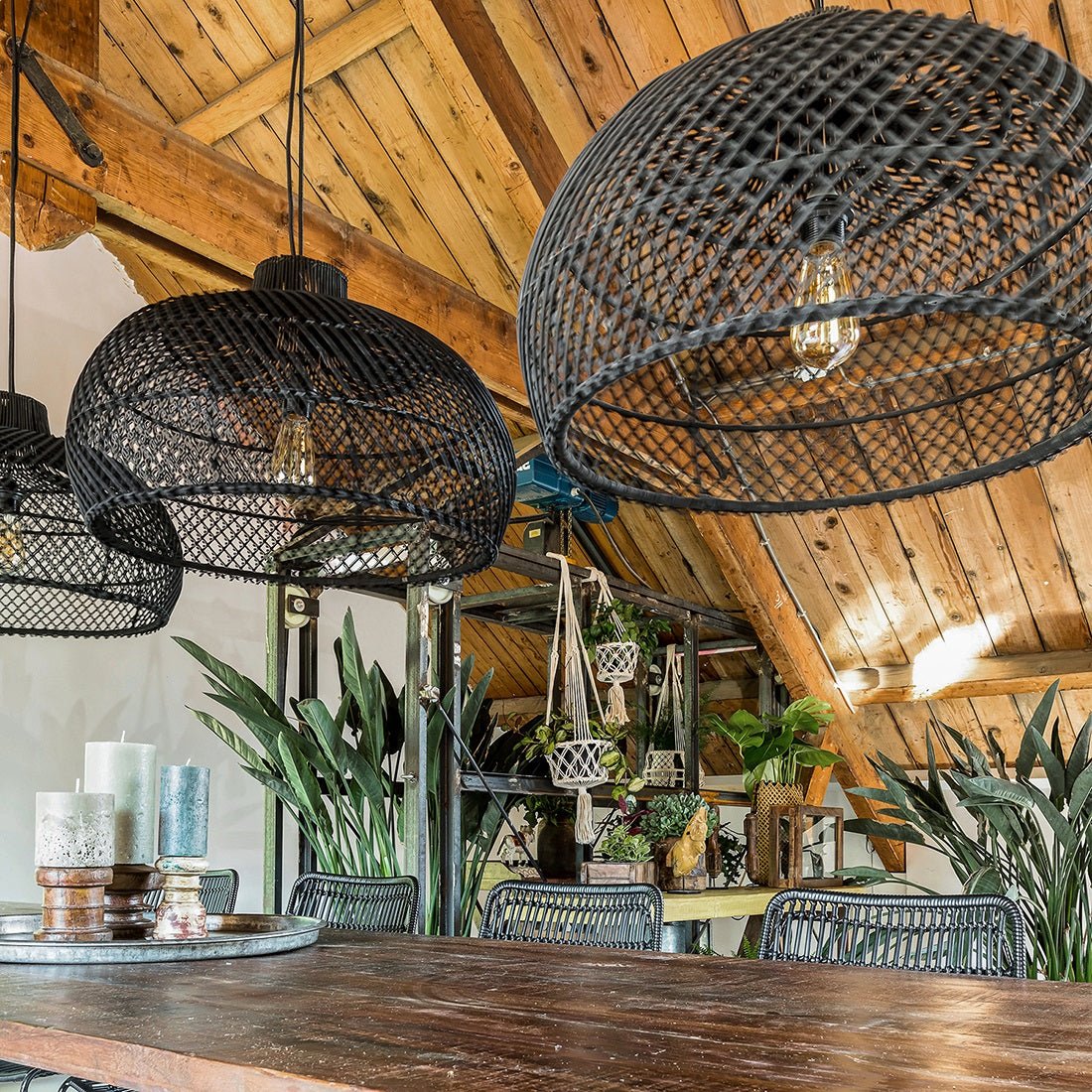 Ratanové světlo MAZE Raw černé L - CO.DE Concept